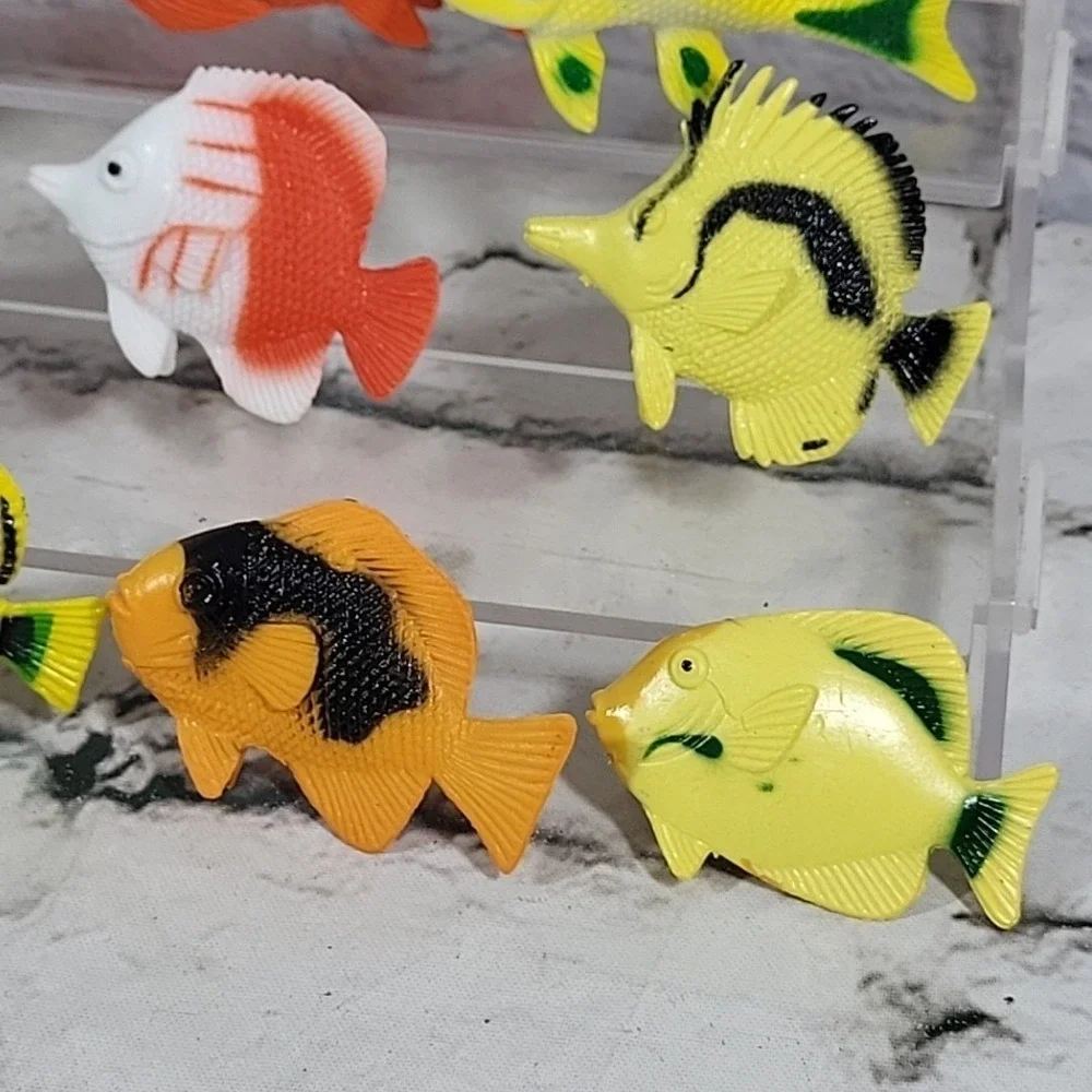 Fish Figures Realistic Marine Animal Toys Lot School Of 13 W/ Piranha Nature VTG